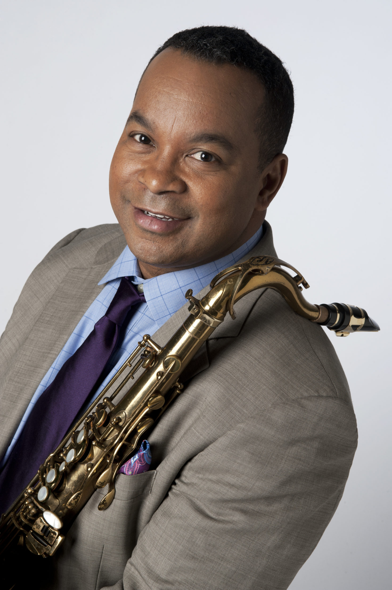 Victor  Goines