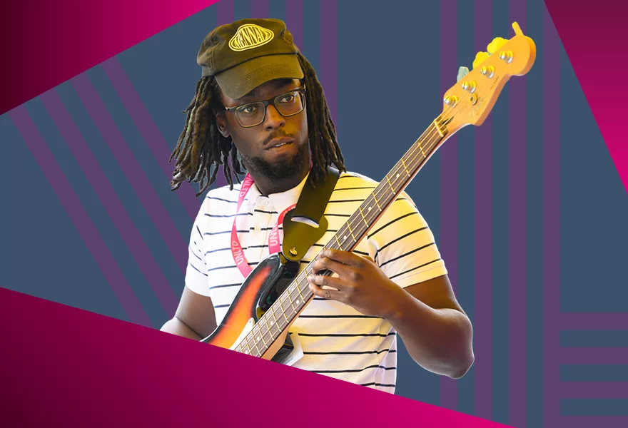 Header image of page : BUSKERS